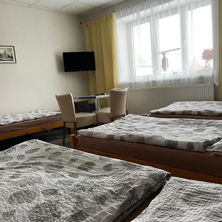 Cetnicka Stanice Hluboka Hluboká nad Vltavou エクステリア 写真