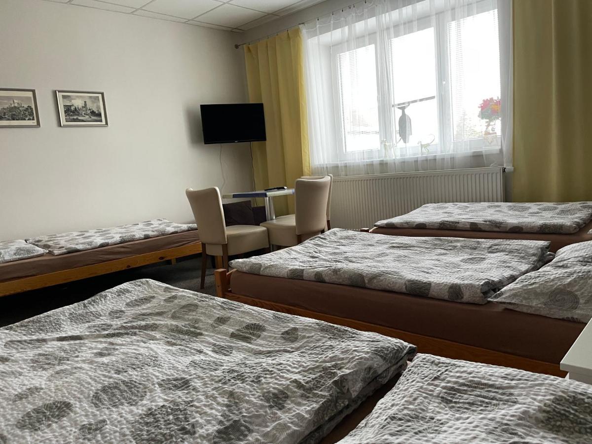 Cetnicka Stanice Hluboka Hluboká nad Vltavou エクステリア 写真