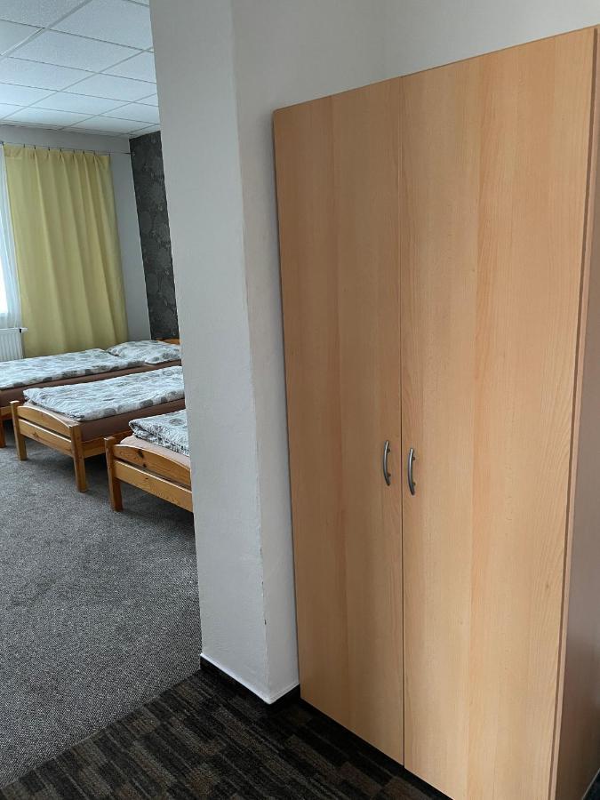Cetnicka Stanice Hluboka Hluboká nad Vltavou エクステリア 写真